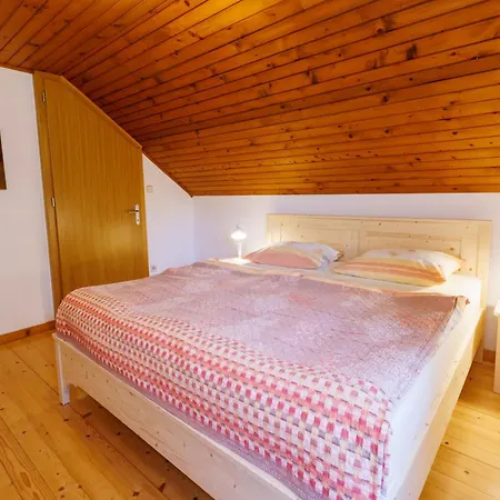 Apartament Dominika Stros