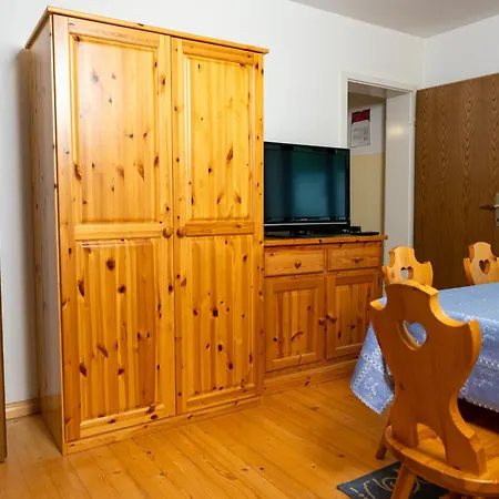 Dominika Stros Bohinj