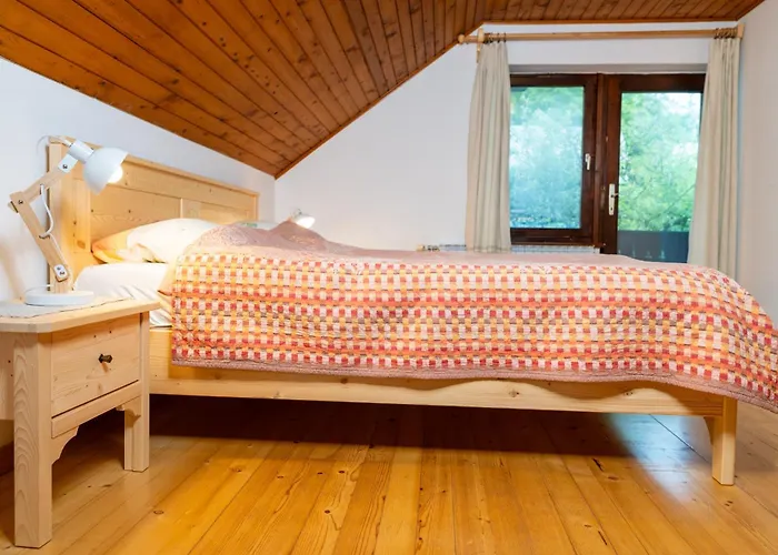 Dominika Stros Lejlighed *